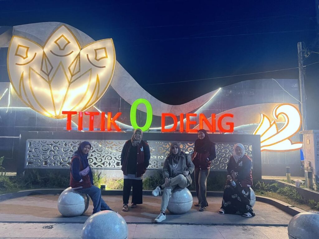 paket wisata dieng